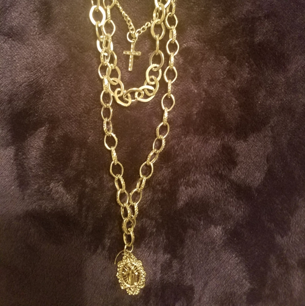 Layered necklace
